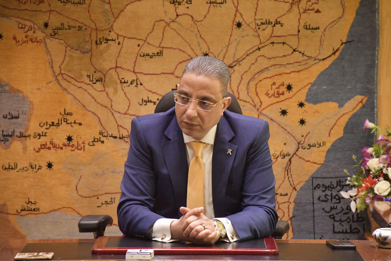 الدكتور احمد الانصارى