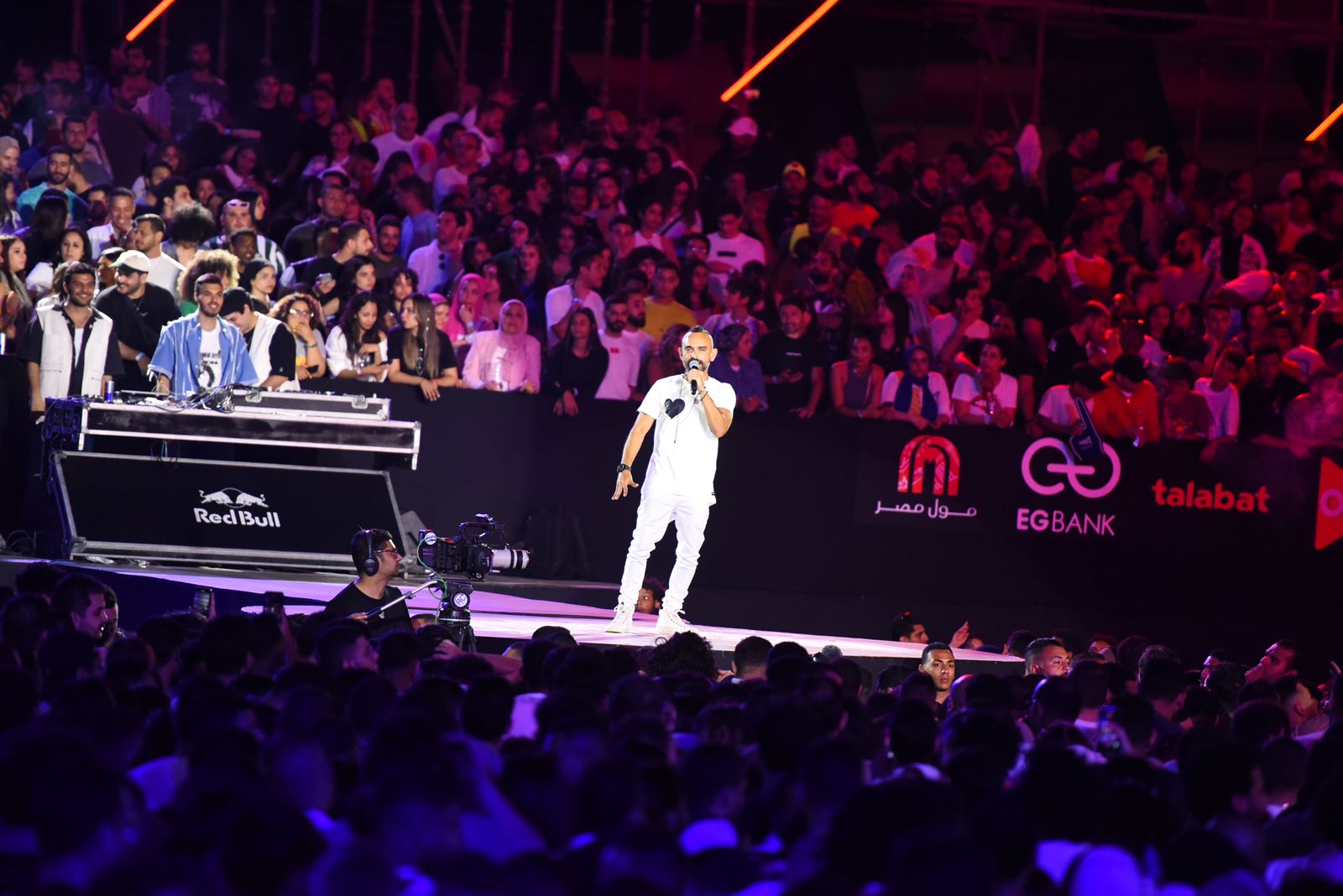 0158b338-5b3c-4dab-8cc5-3a28a5904578