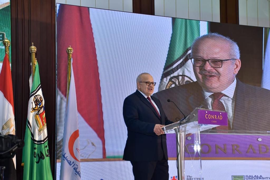 مؤتمر كلية الصيدلة بجامعة القاهرة