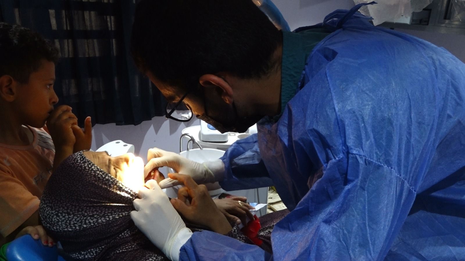 قافلة جامعة القاهرة