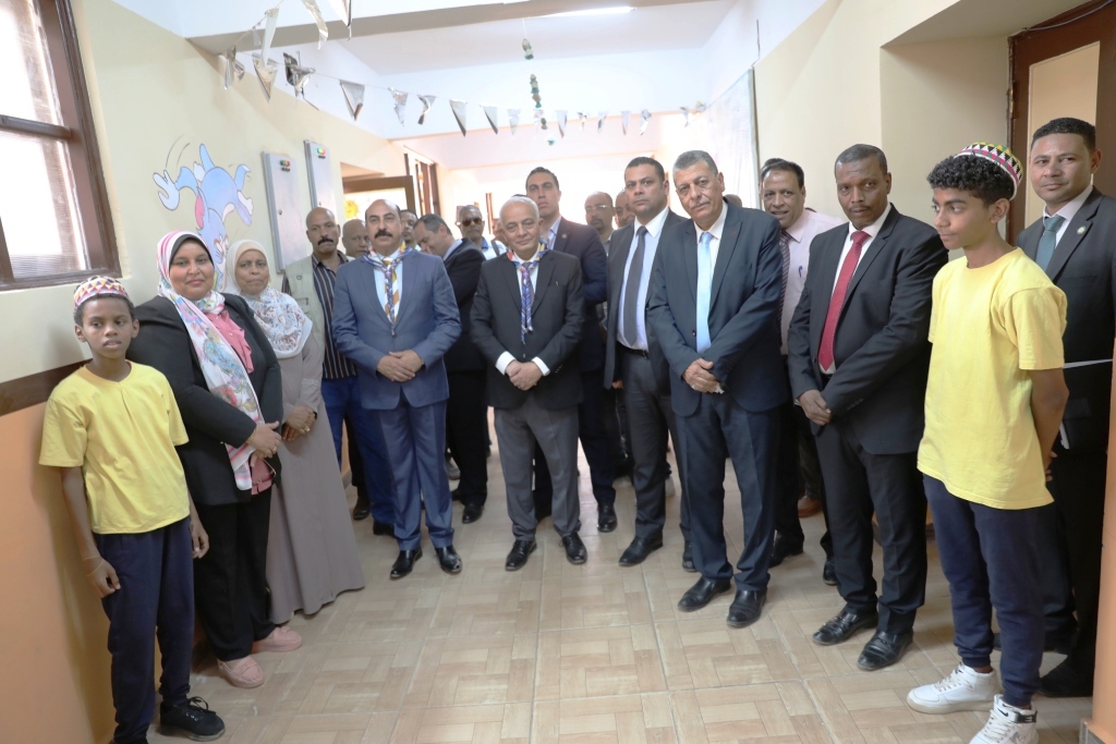 افتتاح مدارس أسوان