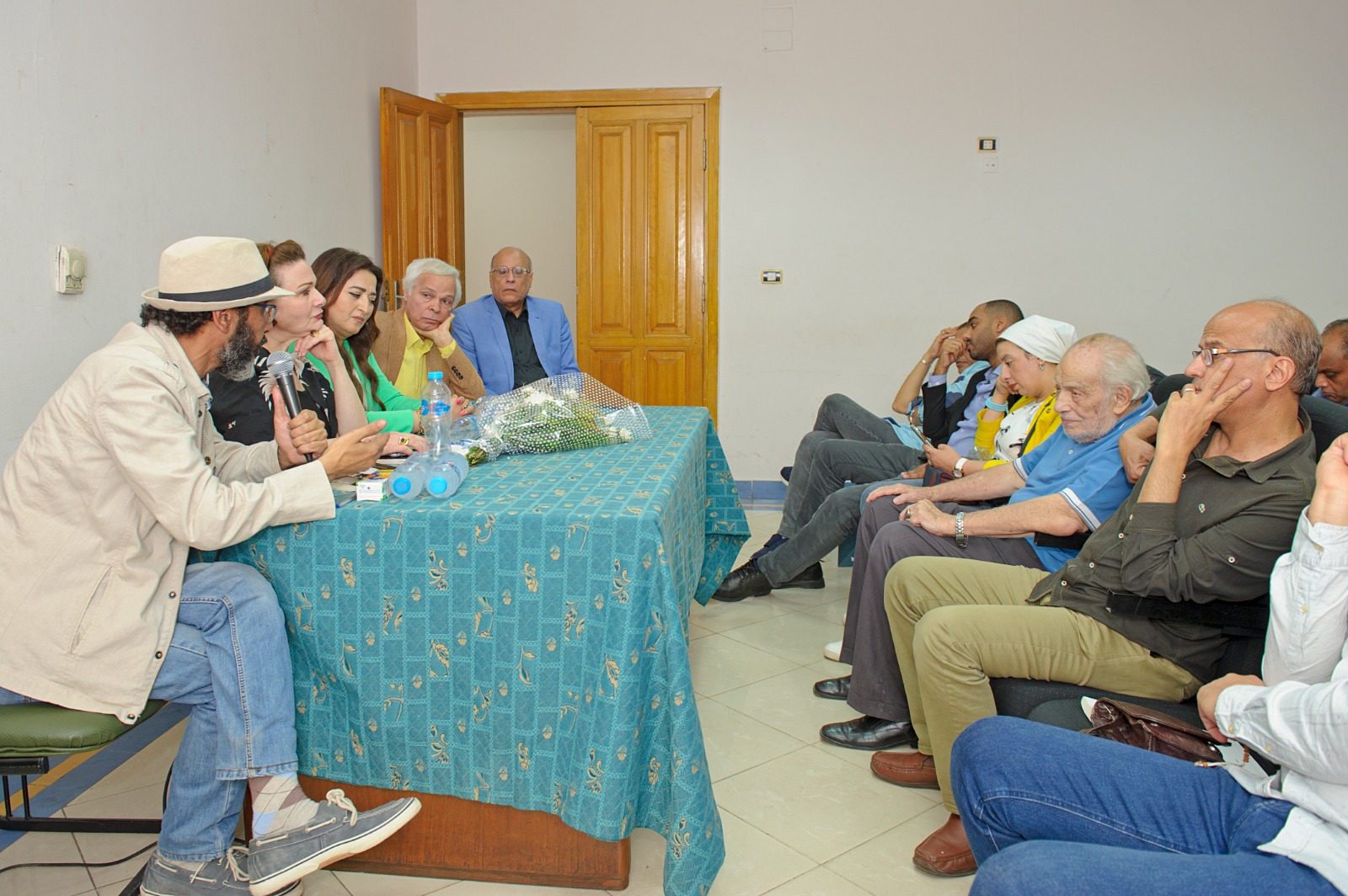 0f31dd1f-da3c-4a4f-ae64-a12b30455528