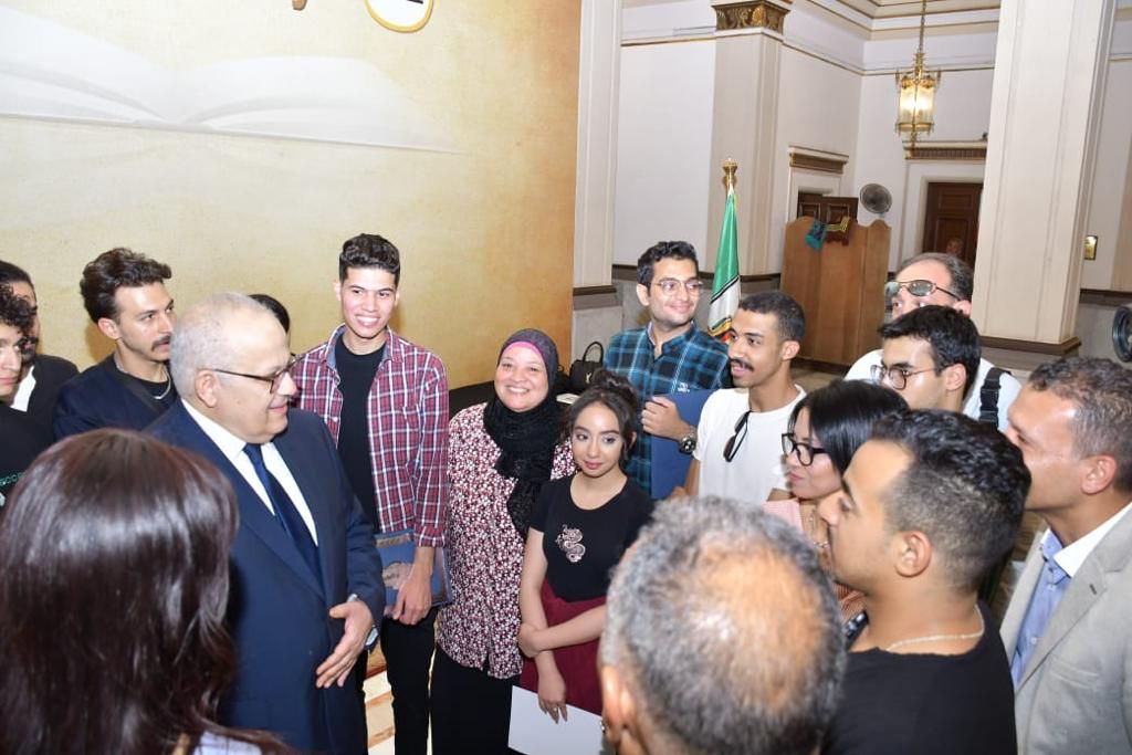 طلاب جامعة القاهرة الفائزون