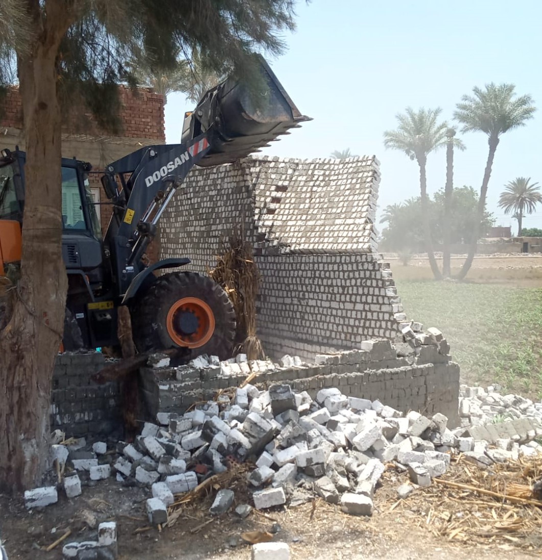 53770463-06a4-460b-8fe5-e86187096c2a