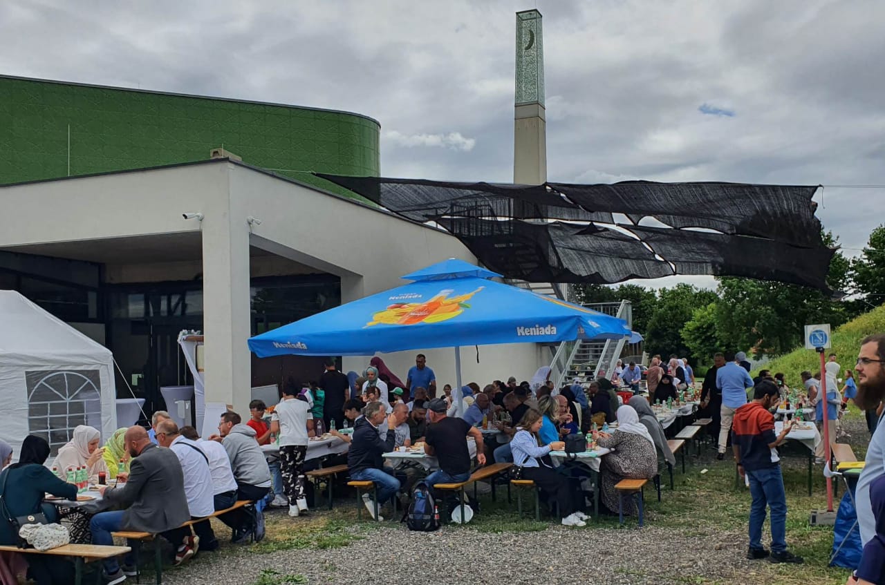 774610e2-2c4b-453c-9555-841af48f43e9