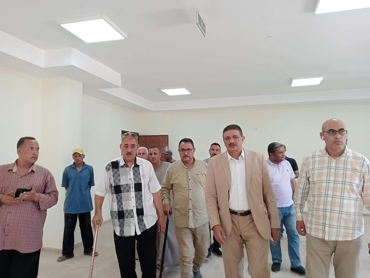 سكرتير مساعد اسيوط يتابع التجهيزات النهائية