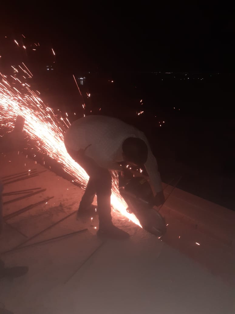 شرق-أسيوط-يواجه-أعمال-البناء-غير-المشروعة-في-الحي