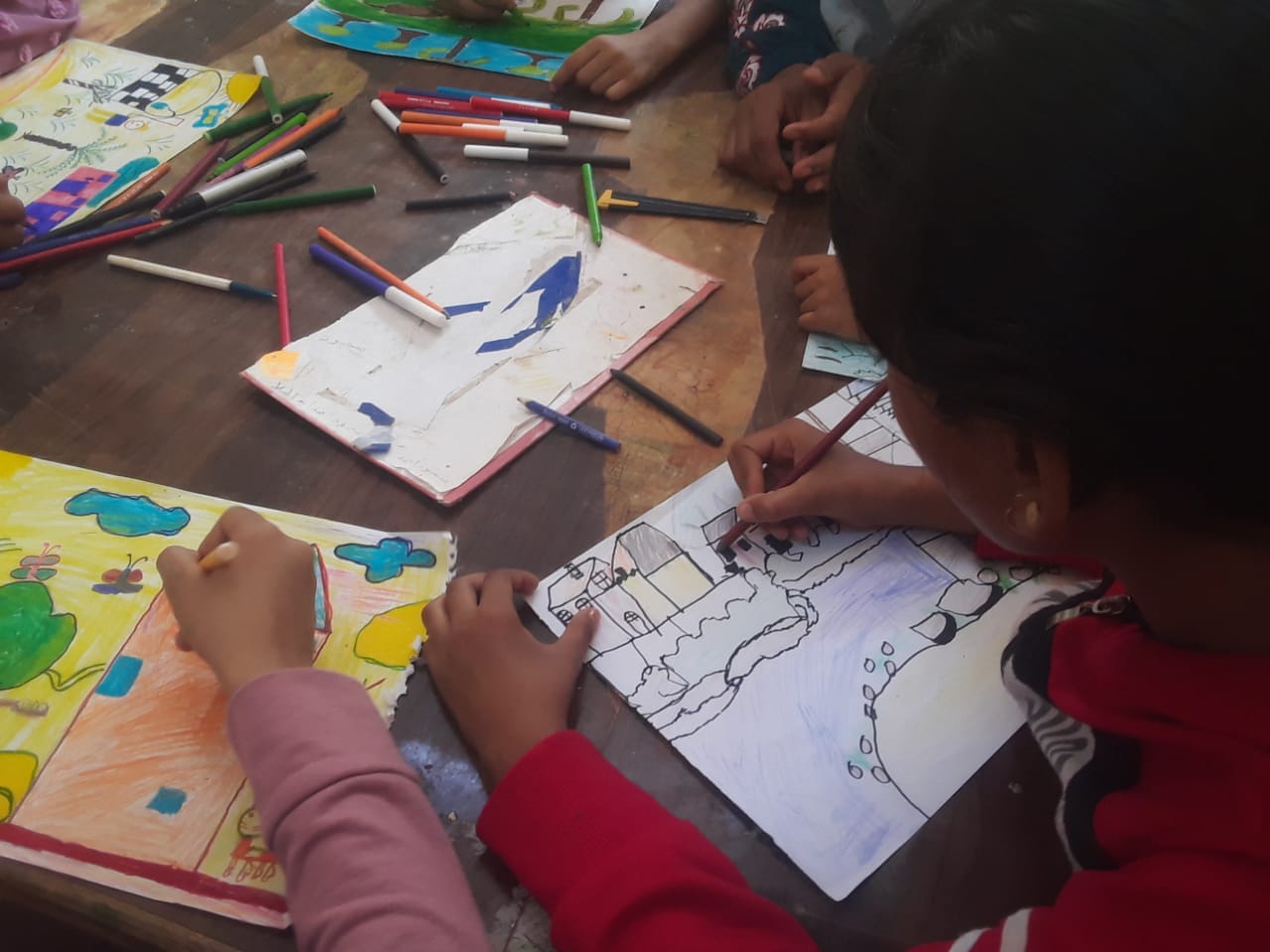 تنظيم أنشطة ثقافية وفنية في قصور وبيوت ثقافة الوادي الجديد