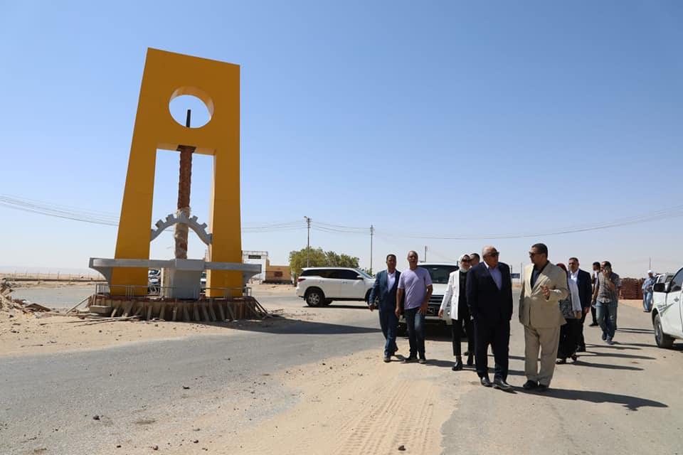 محافظ الوادي الجديد يتابع موقف تشغيل المرافق بالعاصمة الإدارية الجديدة للمحافظة 