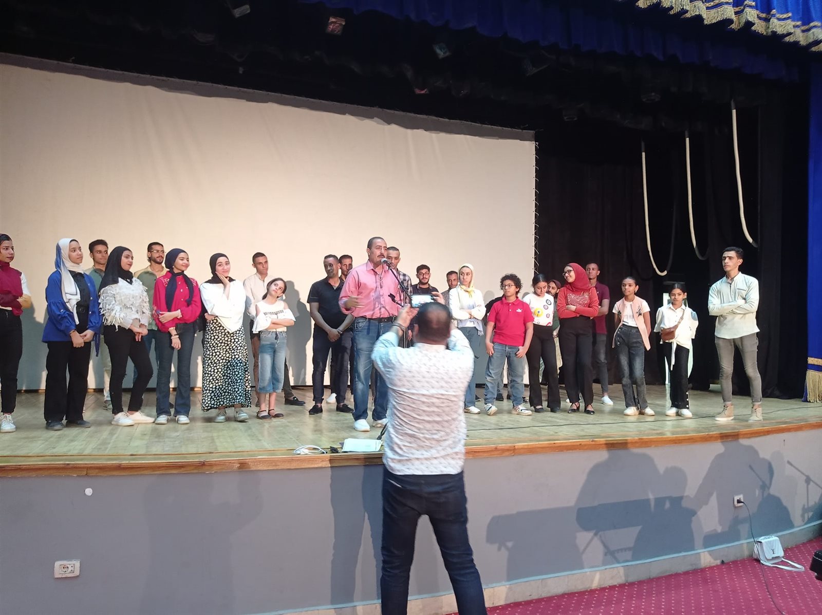 تنظيم أنشطة ثقافية وفنية في قصور وبيوت ثقافة الوادي الجديد