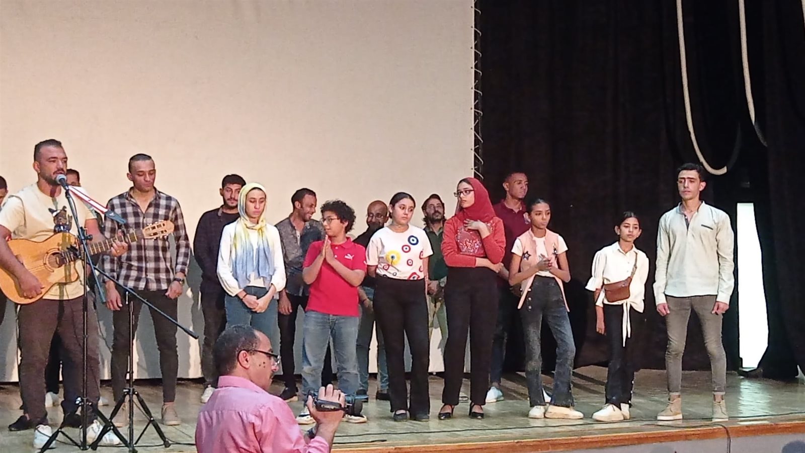 تنظيم أنشطة ثقافية وفنية في قصور وبيوت ثقافة الوادي الجديد