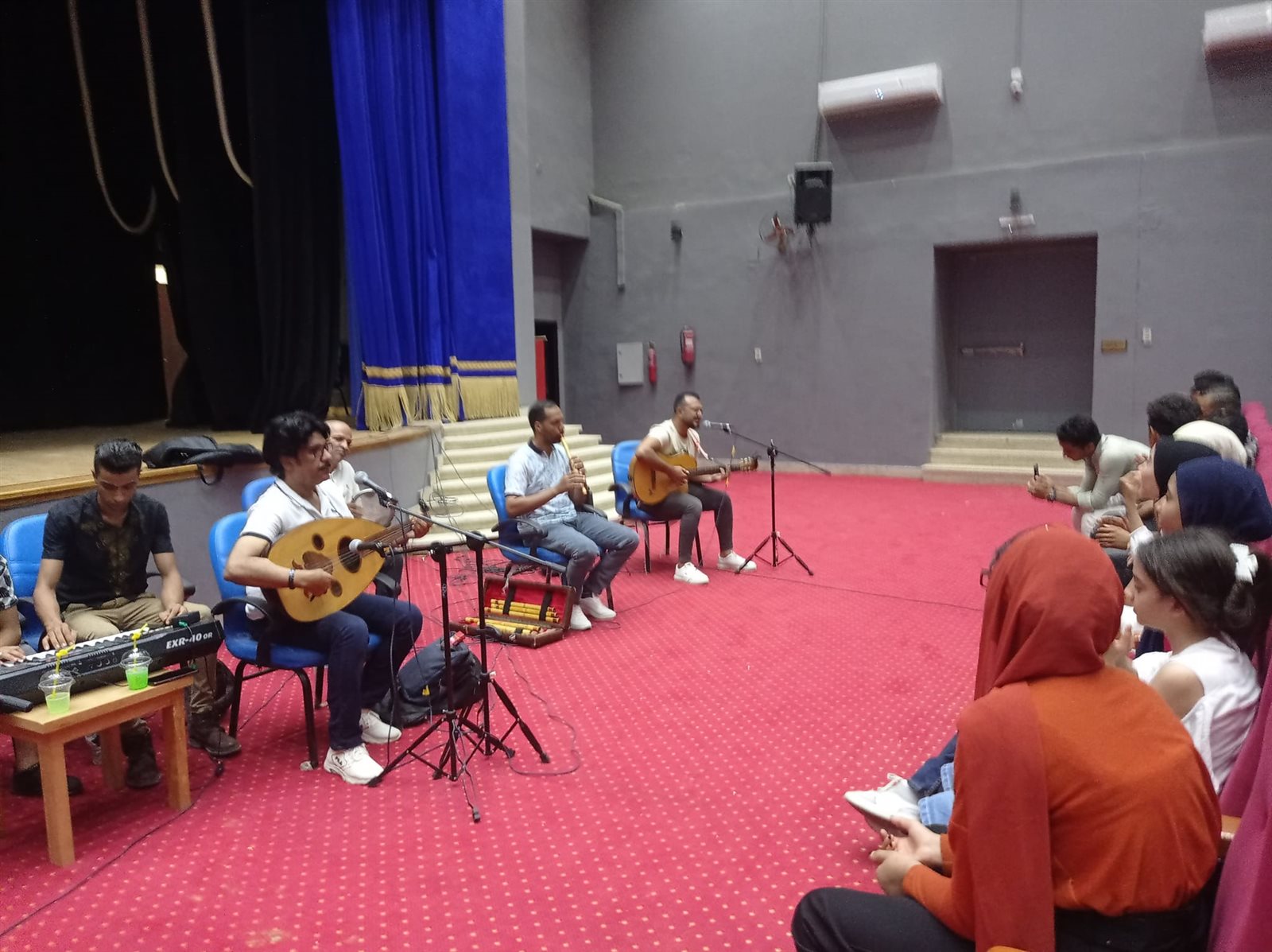 تنظيم أنشطة ثقافية وفنية في قصور وبيوت ثقافة الوادي الجديد