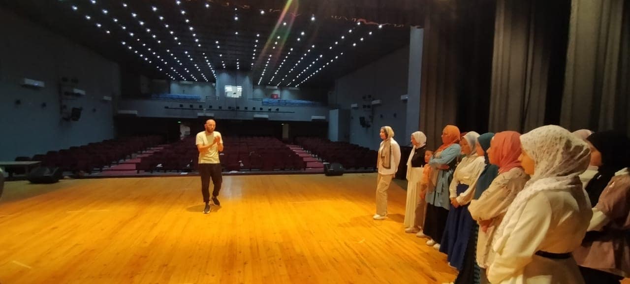 تنظيم أنشطة ثقافية وفنية في قصور وبيوت ثقافة الوادي الجديد