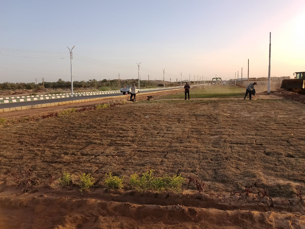انشاء مسطح أخضر كمتنفس لأهالي الداخلة