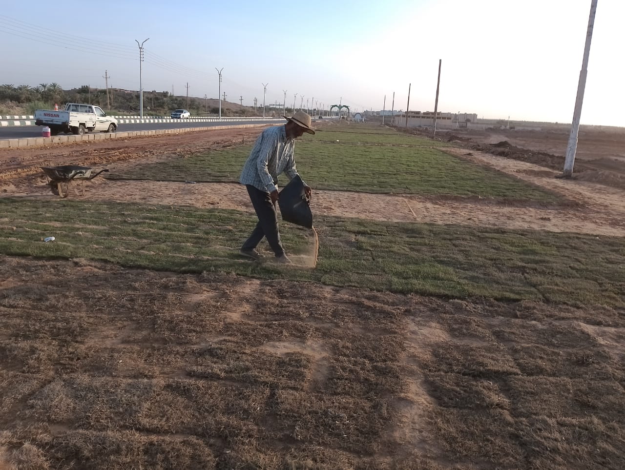 انشاء مسطح أخضر كمتنفس لأهالي الداخلة