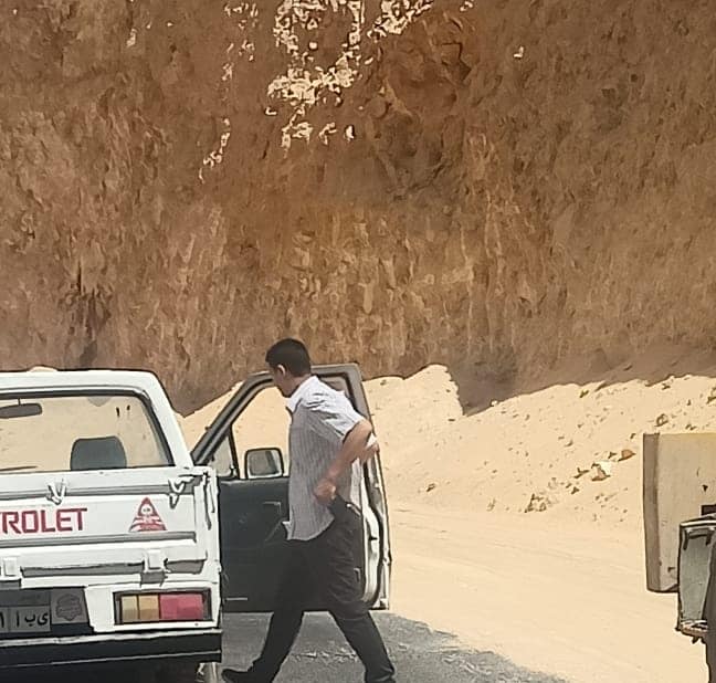 رئيس مركز ومدينة الغنايم تم عمل ساتر رمال بمنحنيات الجبال لتقليل الحوادث