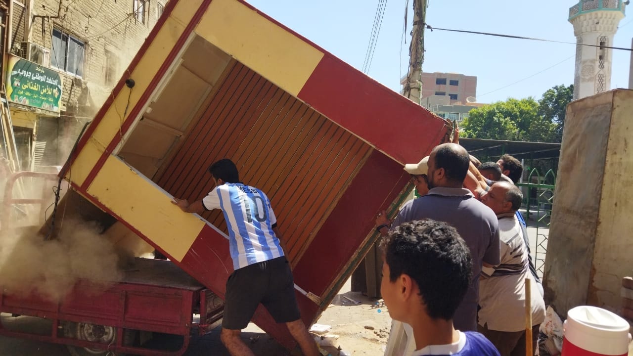 رفع الاشغالات والحفاظ على النظافة والبيئة في مدينة أبوتيج