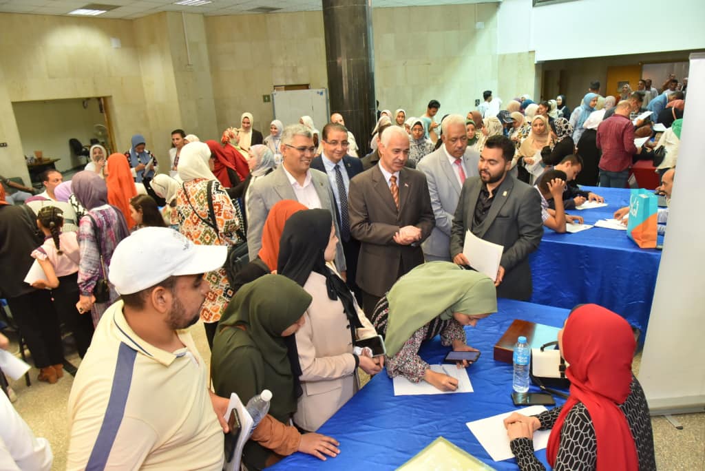 نادي ريادة الأعمال بجامعة أسيوط يختتم اعماله في نسخته الأولى