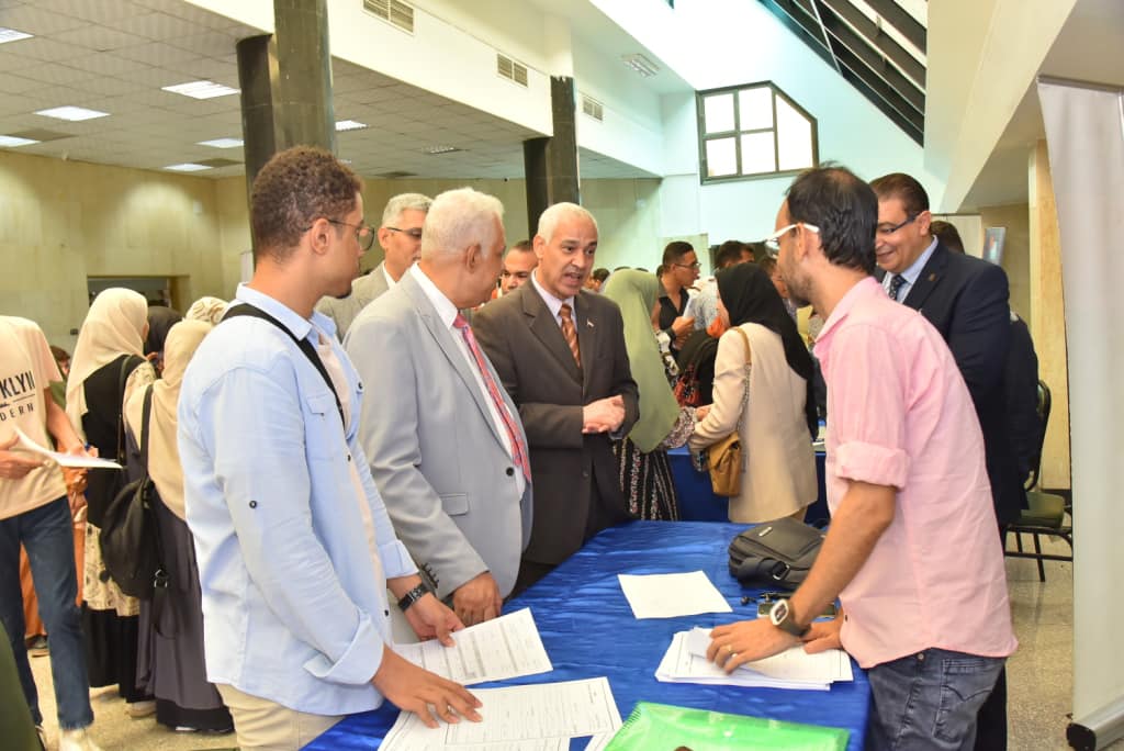 نادي ريادة الأعمال بجامعة أسيوط يختتم اعماله في نسخته الأولى
