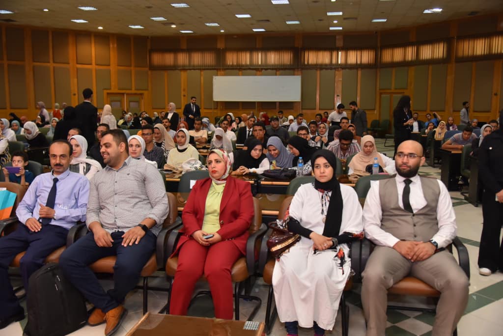 نادي ريادة الأعمال بجامعة أسيوط يختتم اعماله في نسخته الأولى