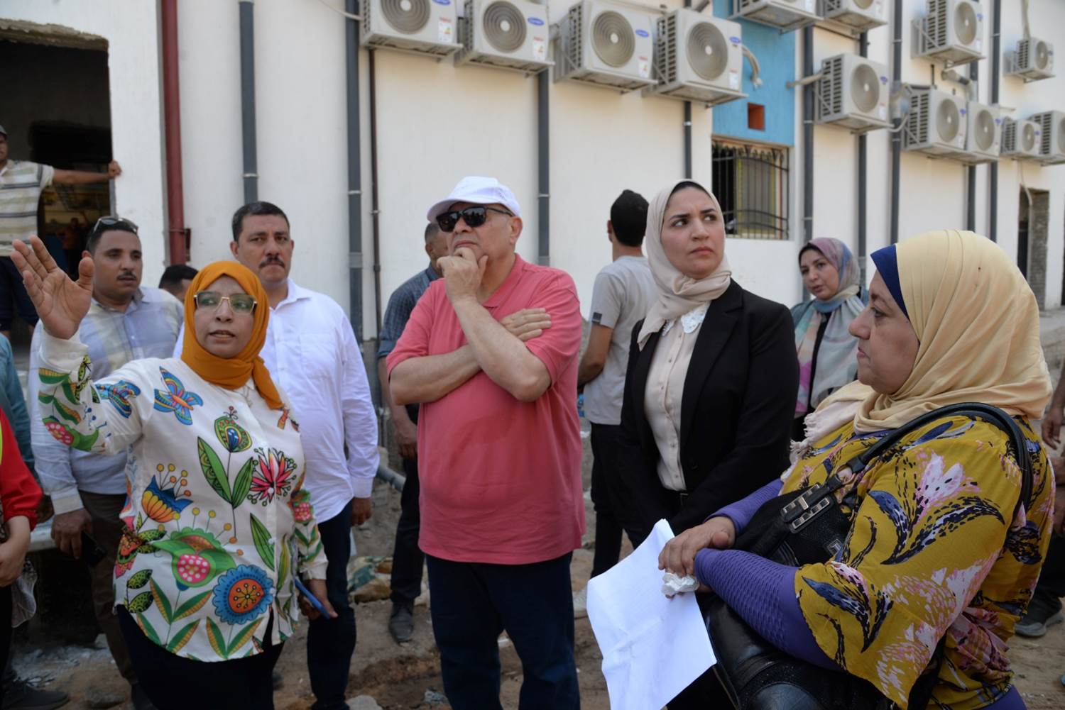 محافظ أسيوط يتفقد أعمال إنشاء الوحدة الصحية بقرية العفادرة بساحل سليم