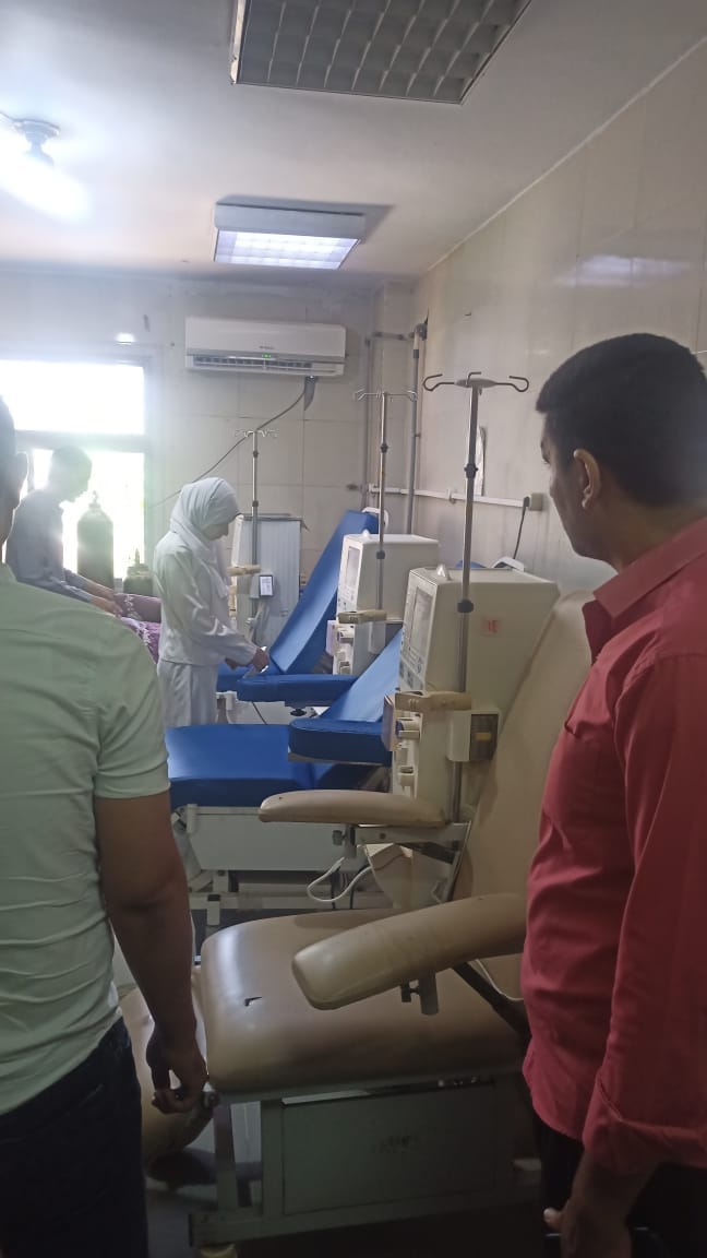 رئيس مركز ومدينة الغنايم يقوم بريازة مفاجئة للمستشفى االمركزي