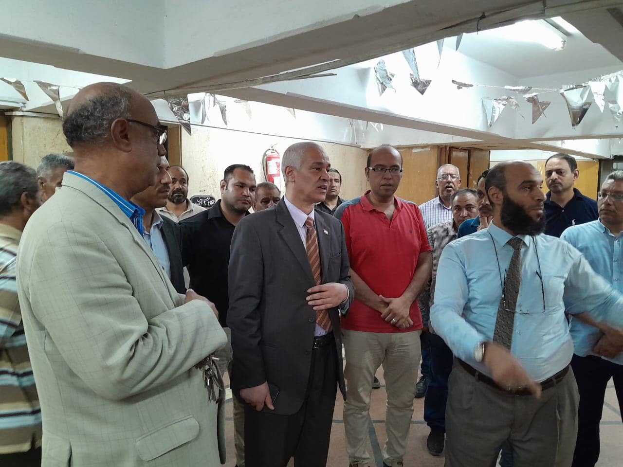 نائب رئيس جامعة أسيوط يتابع انتظام أعمال التنسيق الإلكتروني بالجامعة