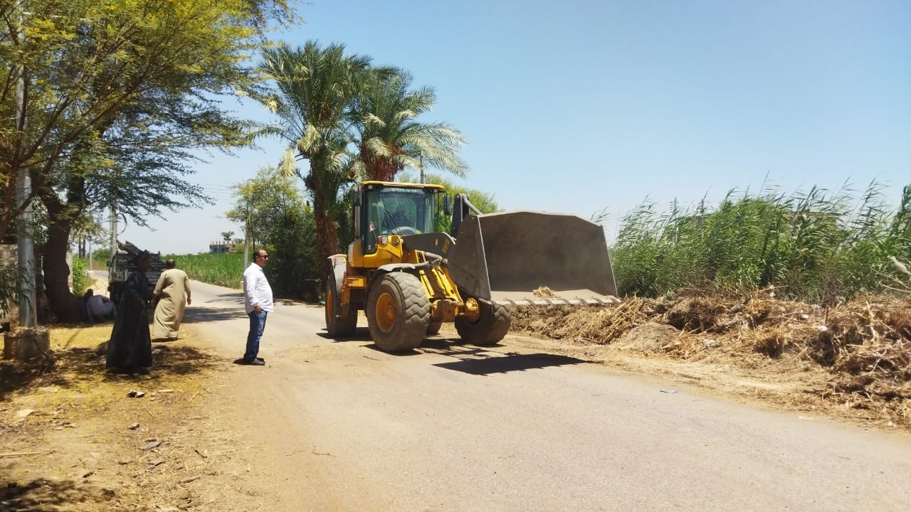 ابوتيج .. الإهتمام بمنظومة النظافة والعمل المستمر لرفع الاشغالات والنظافه