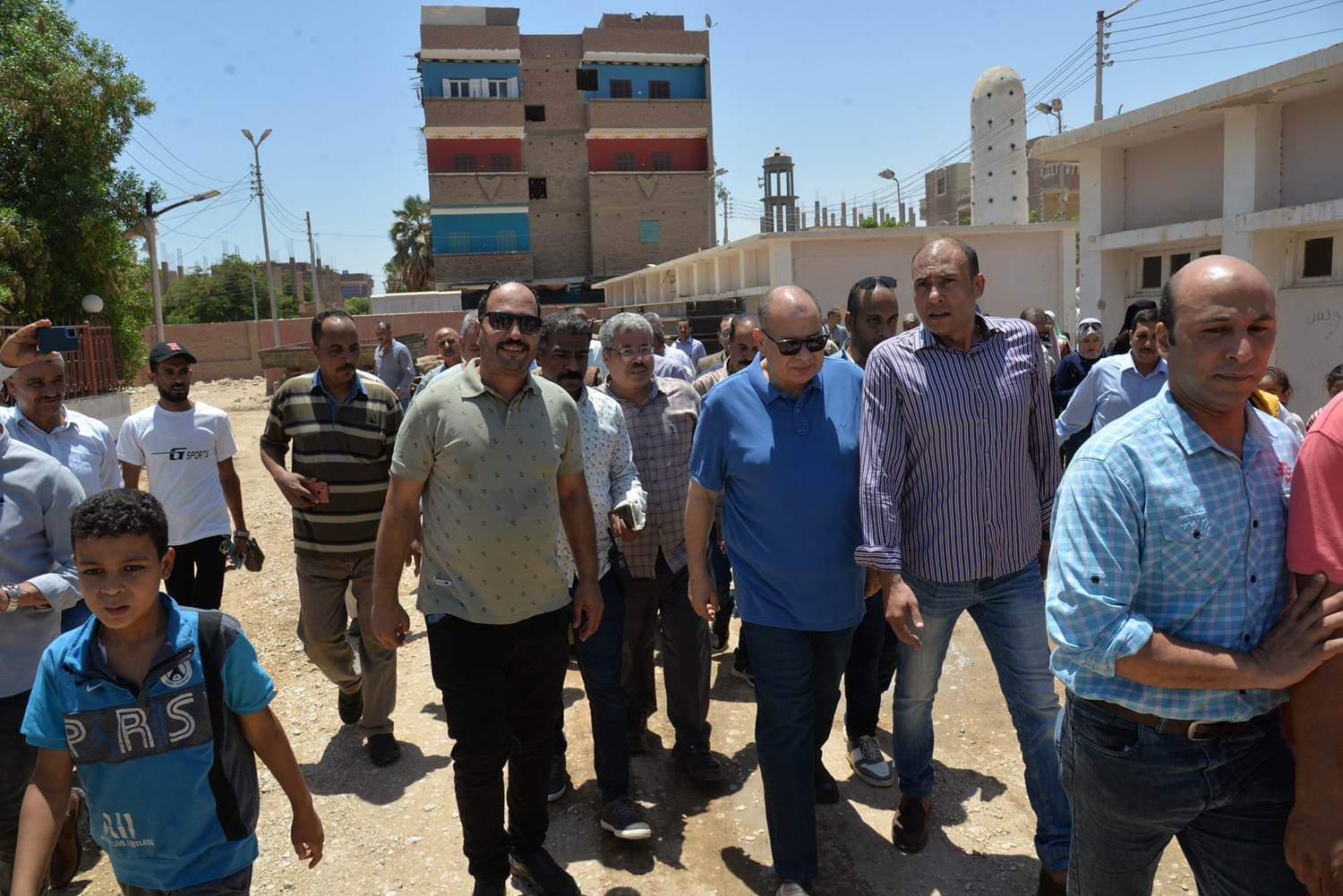 محافظ أسيوط يتفقد إنشاءات وحدة طب الأسرة بالزرابي ب 38 مليون جنيه