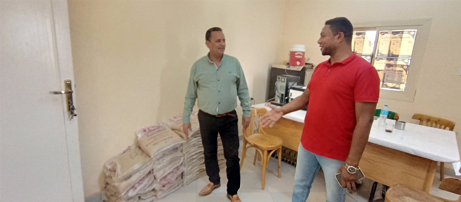 رئيس الوحدة المحلية بباريس يشدد علي ضرورة الالتزام بترشيد استخدام الطاقة الكهربائية