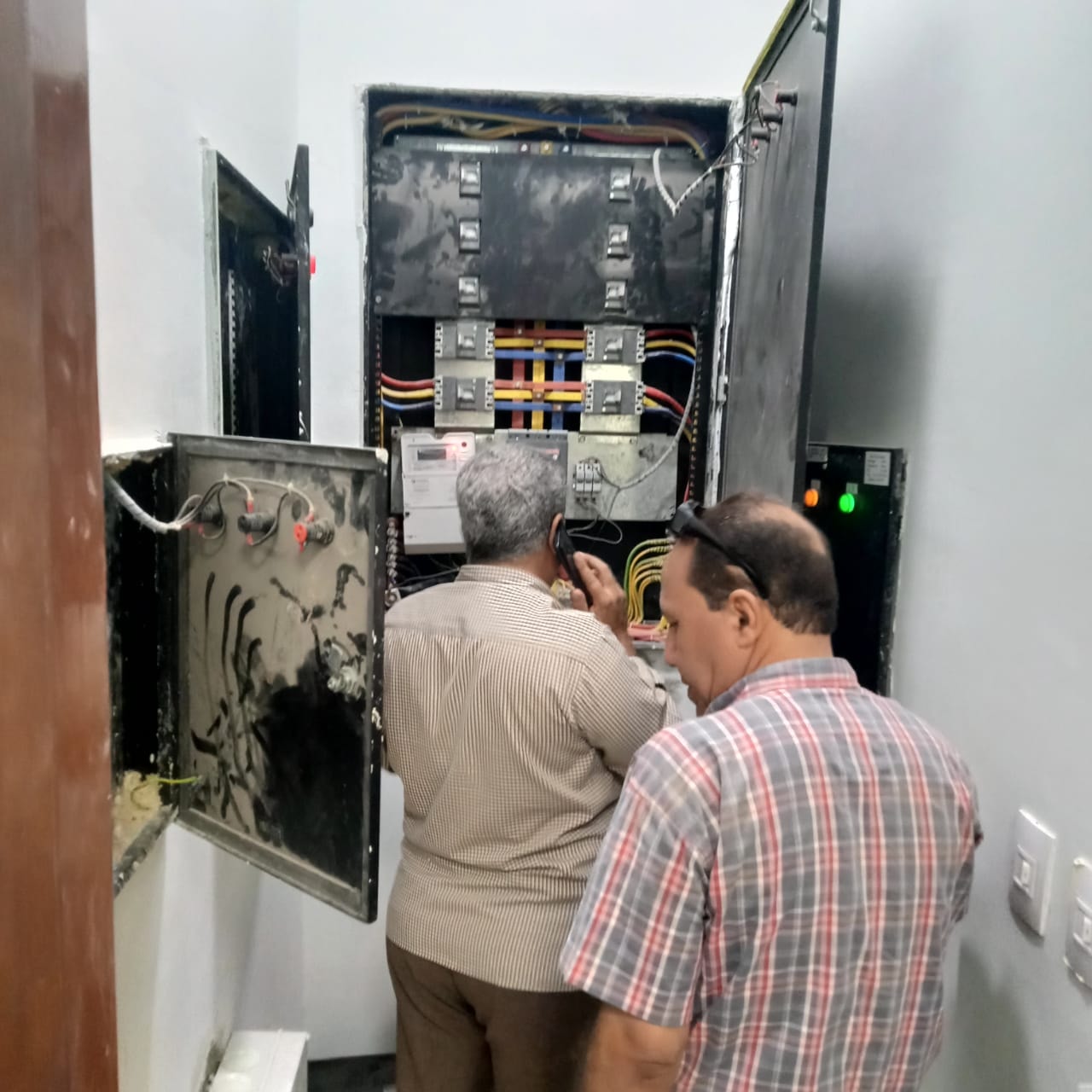 رئيس مركز ومدينة أبوتيج يتفقد مجمع الخدمات بقريتي النخيلة وباقور
