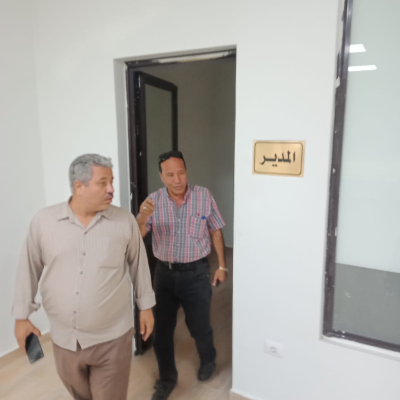 رئيس مركز ومدينة أبوتيج يتفقد مجمع الخدمات بقريتي النخيلة وباقور