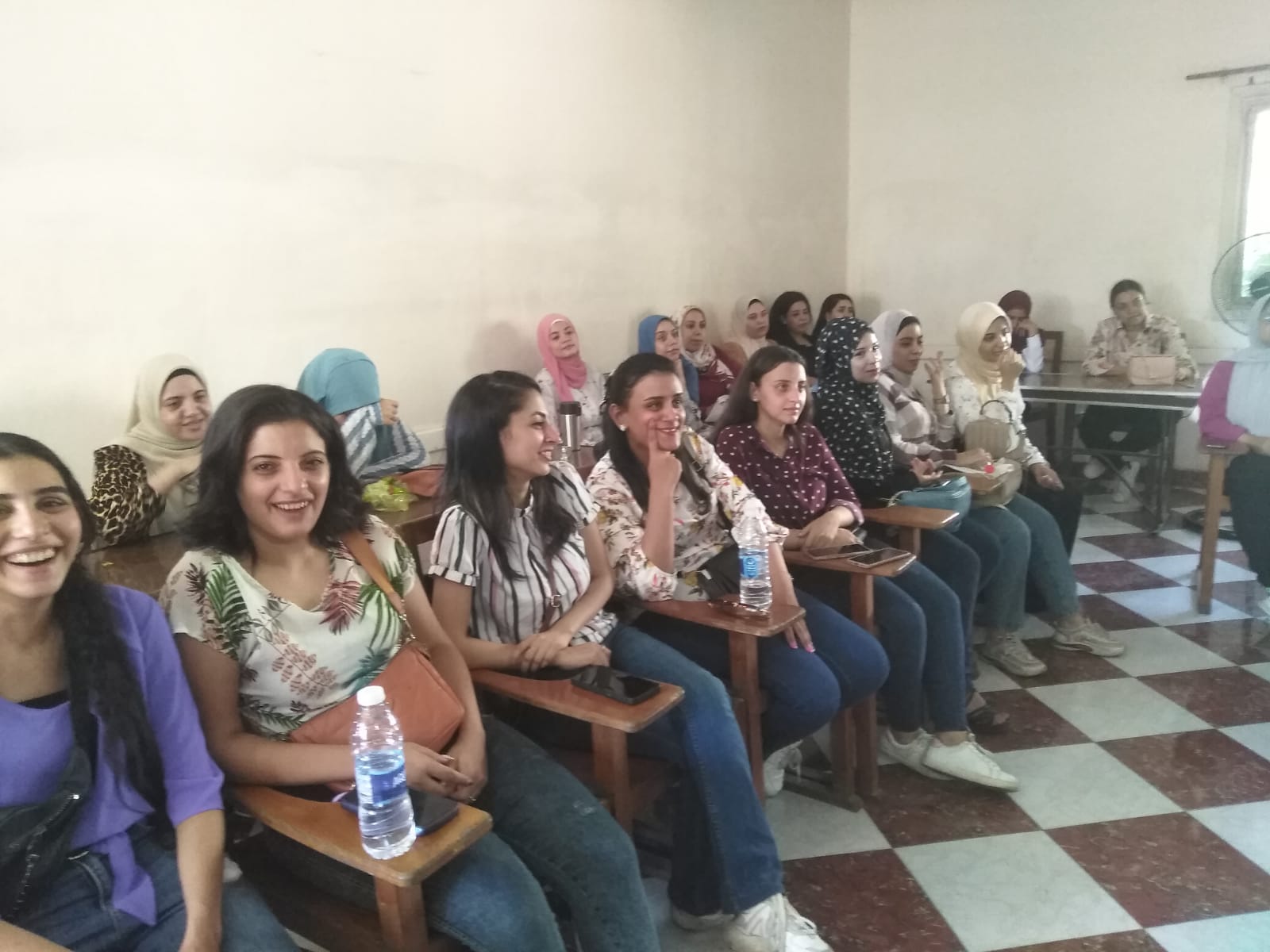 نظم مركز إعلام أسيوط ندوة إعلامية حول جرائم الإنترنت بين المخاطر وطرق المواجهة