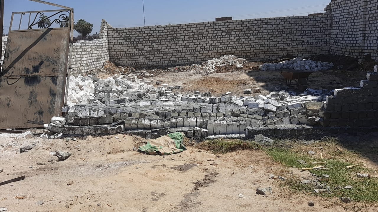إزالة فوري لـ 5 حالات تعدي على أراضي زراعيه بوحده مير بالقوصيه