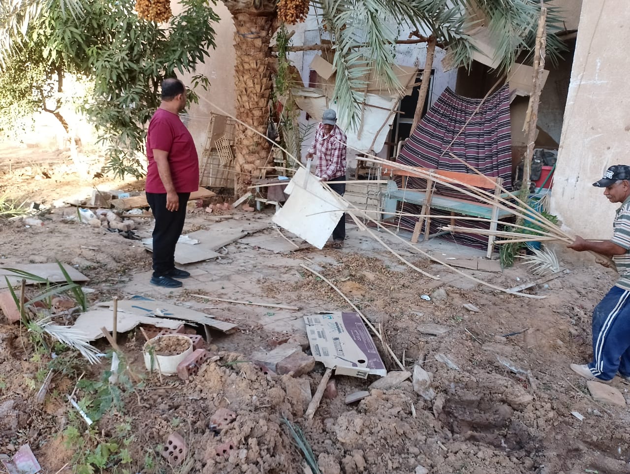 شهدت مدينة موط استمرار حملات النظافة بمركز الداخلة