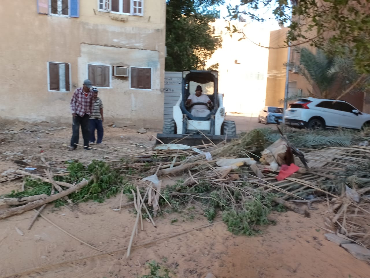 شهدت مدينة موط استمرار حملات النظافة بمركز الداخلة
