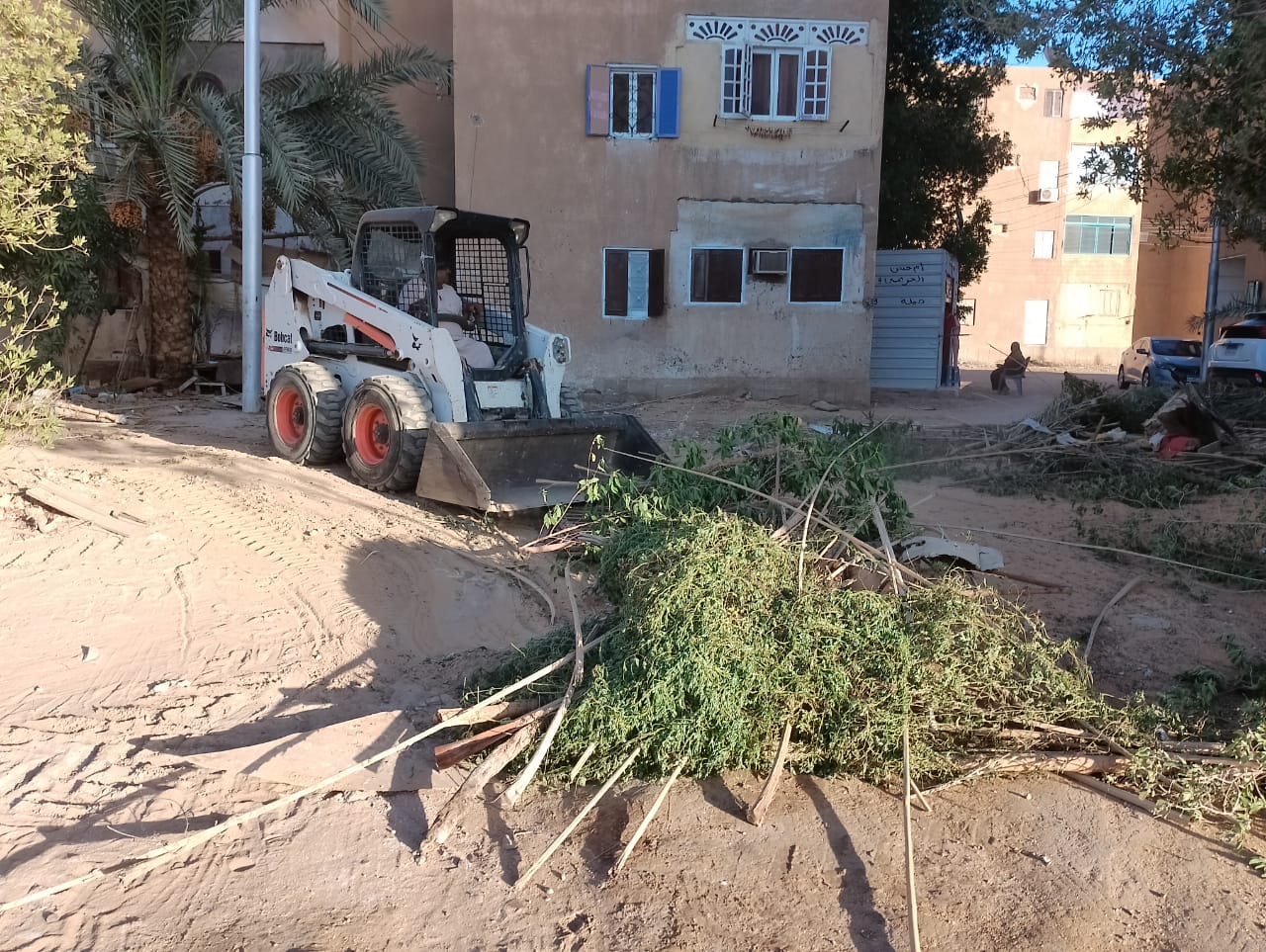 شهدت مدينة موط استمرار حملات النظافة بمركز الداخلة