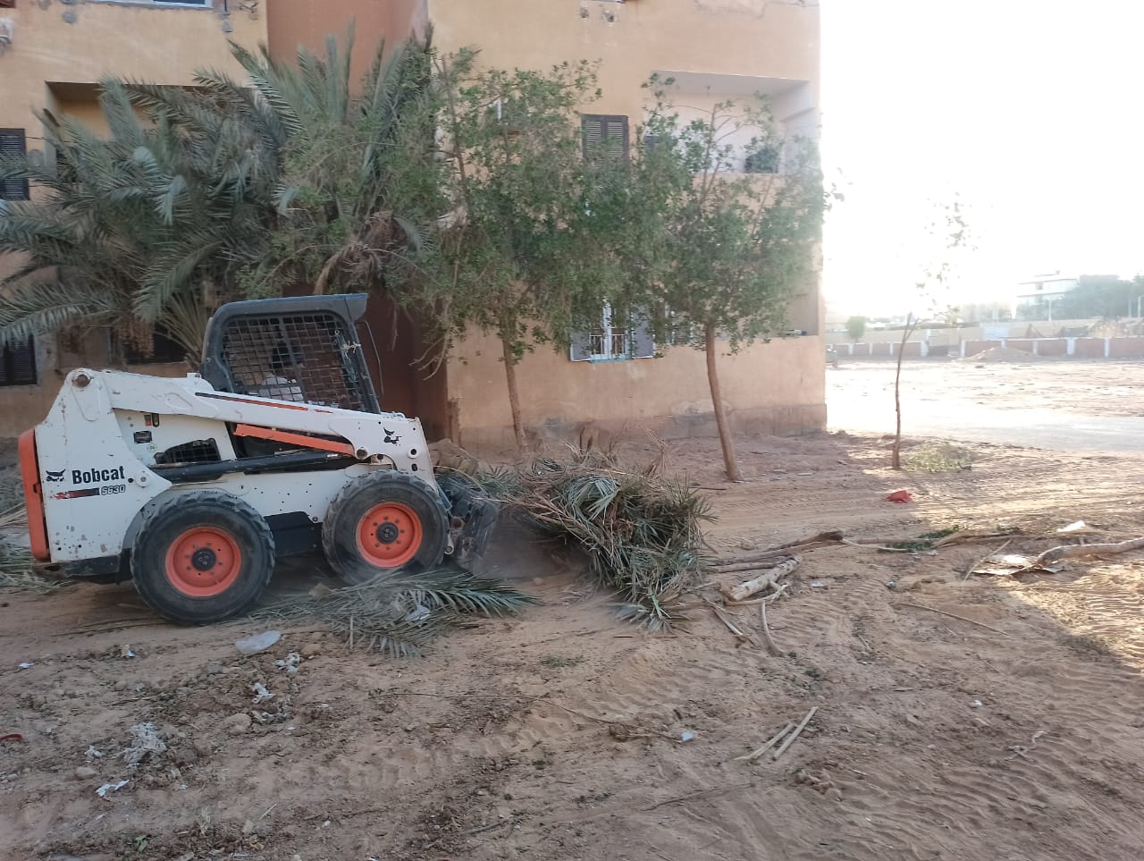 شهدت مدينة موط استمرار حملات النظافة بمركز الداخلة