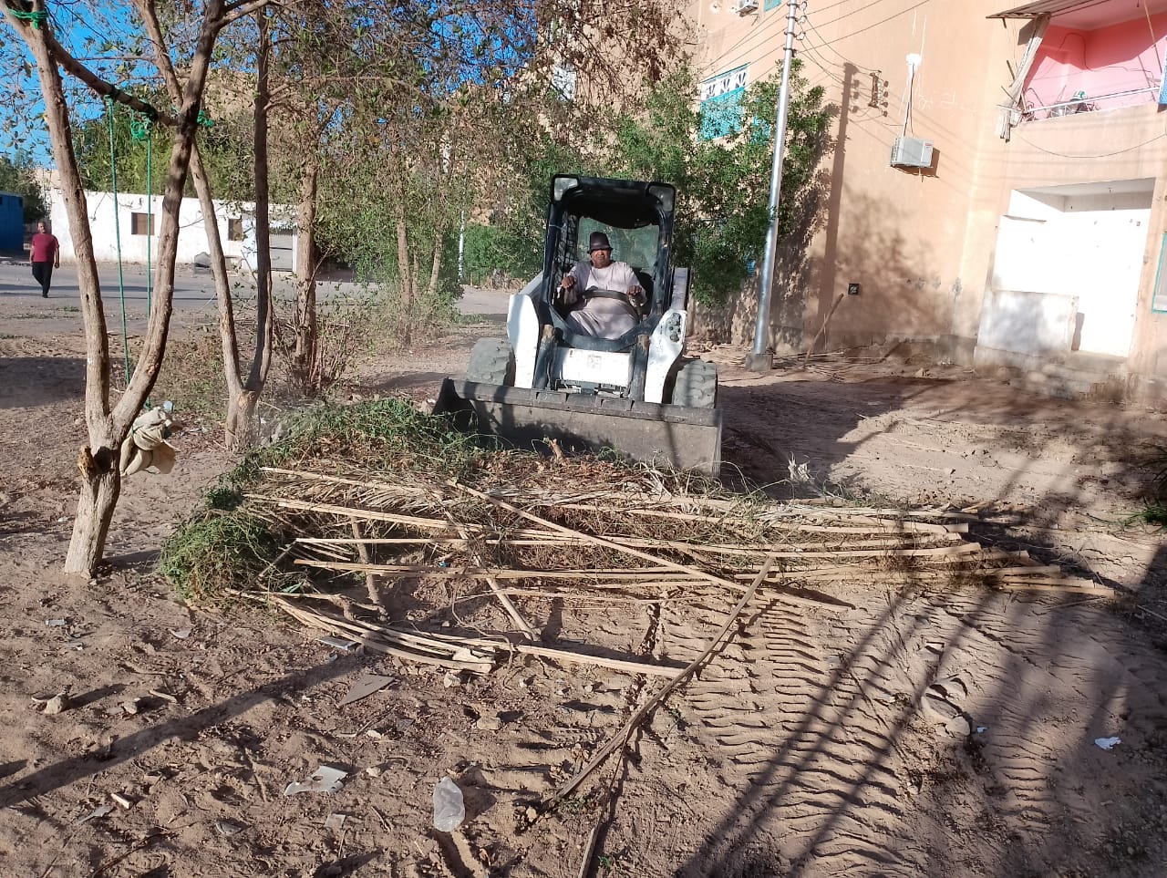 شهدت مدينة موط استمرار حملات النظافة بمركز الداخلة