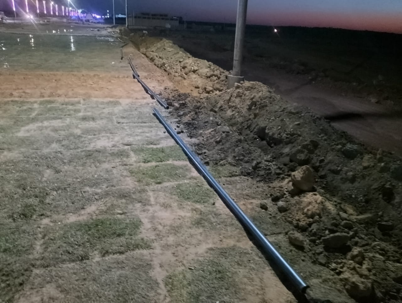 محلية الداخلة .. تجهيز وإعداد مسطح أخضر جديد كمتنفس للأهالي