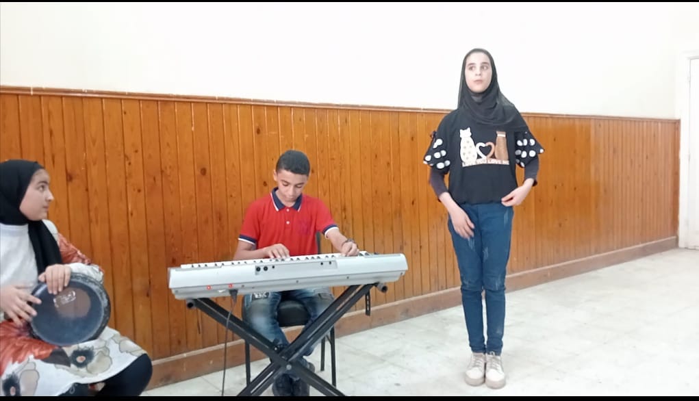 كورال أطفال قصر ثقافة ساحل سليم يقدم الأغاني الوطنية في بروفاته الاسبوعية