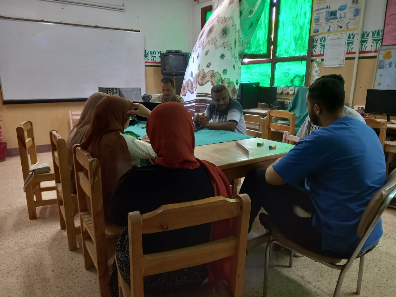 الشباب والرياضه بالوادي الجديد تنفذ مبادره حدودنا نبضنا بمركز شباب بلاط