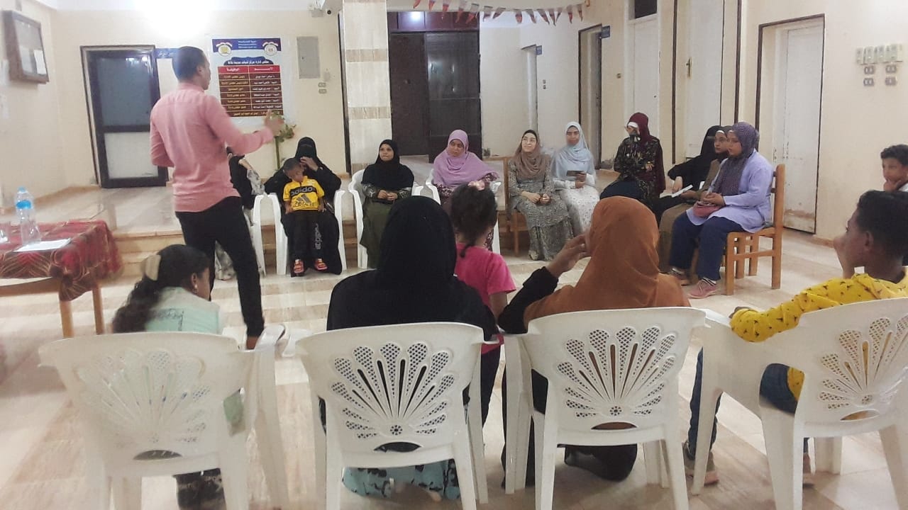 الشباب والرياضه بالوادي الجديد تنفذ مبادره حدودنا نبضنا بمركز شباب بلاط