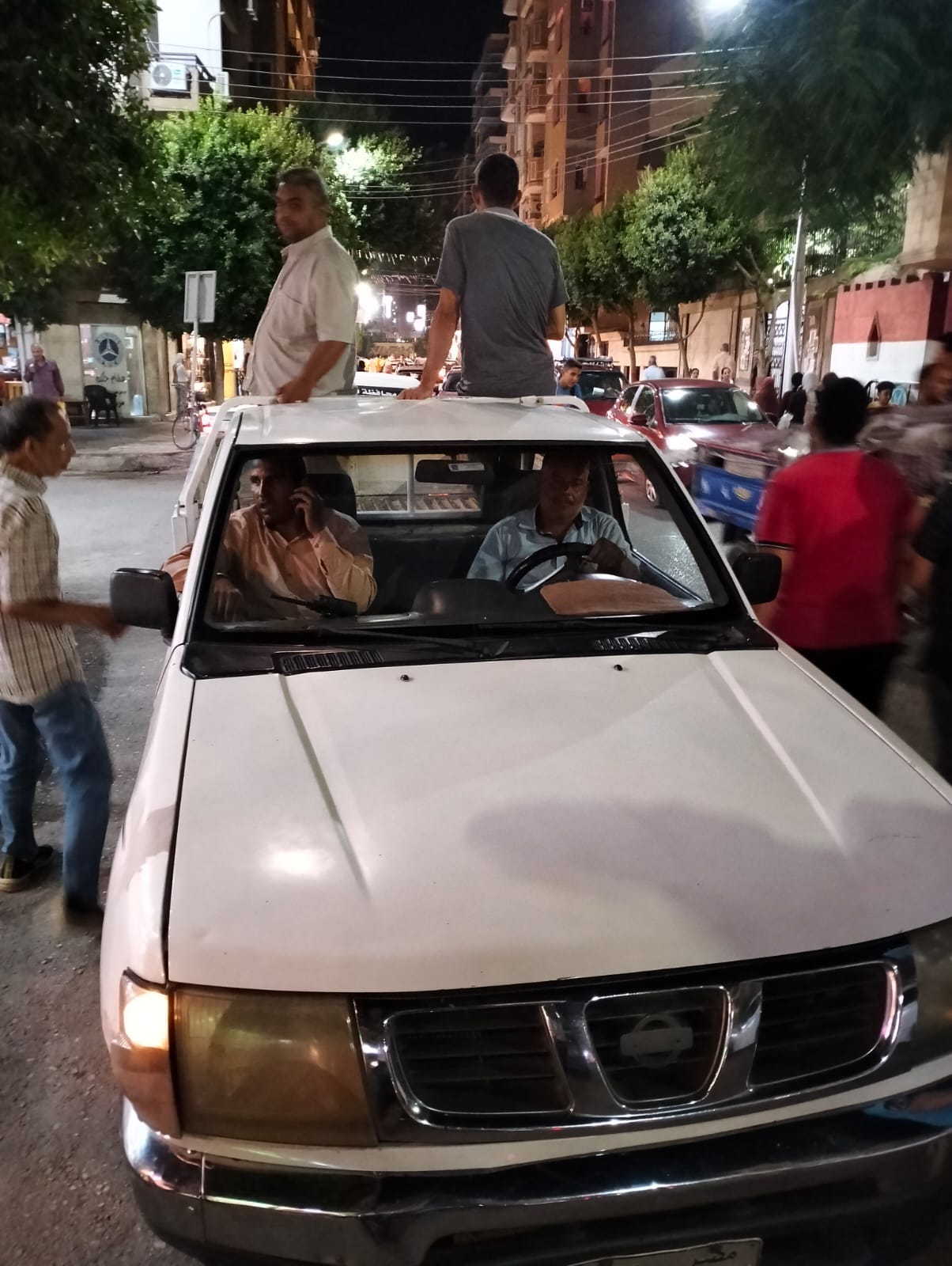 حملة ازالة اشغالات الشوارع والميادين بحي شرق اسيوط