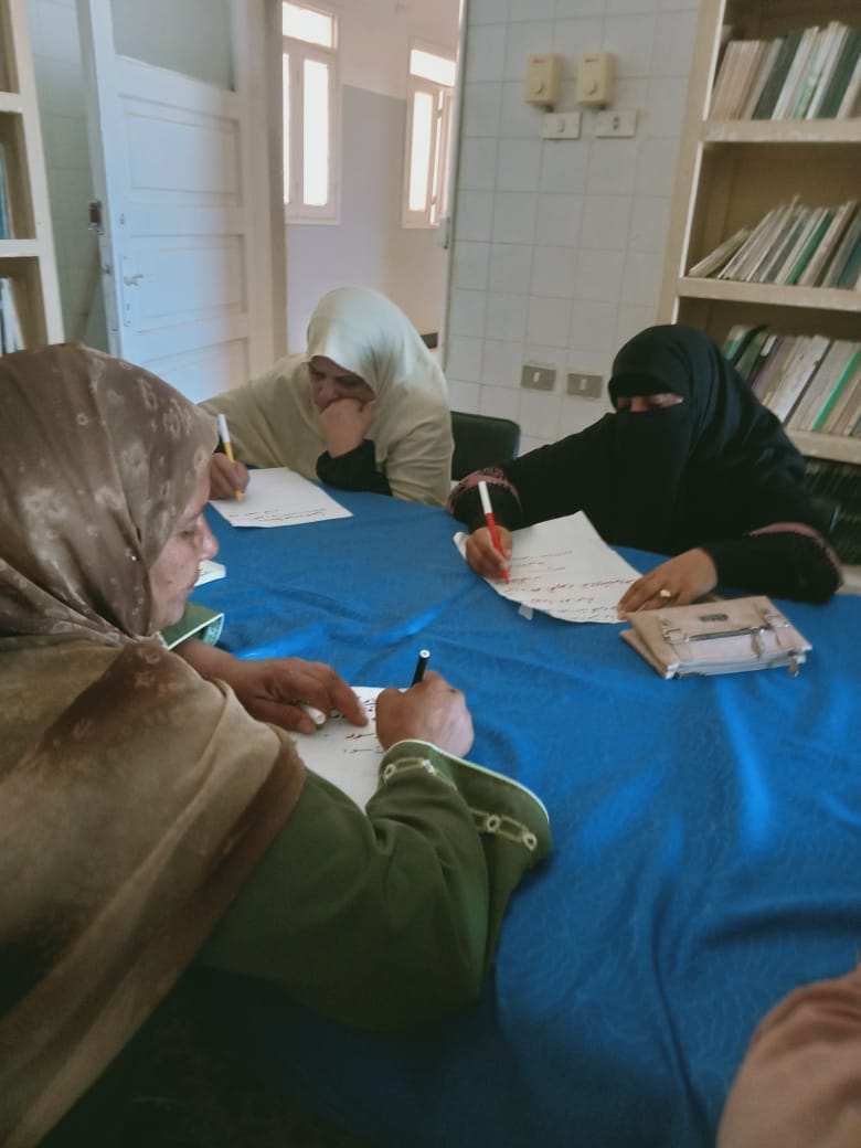 تنظيم مسابقة ثقافية في القراءة الحرة ببيت ثقافة المنيرة في الخارجة