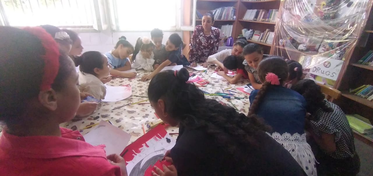 لا للإرهاب .. ورشة فنية في مكتبة قلوصنا الثقافية