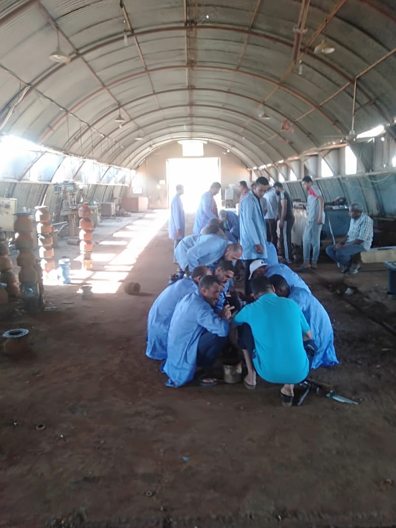 عمل الوادي الجديد: نقوم بتدريب الشباب من الجنسين على المهن الحرفية والبيئية