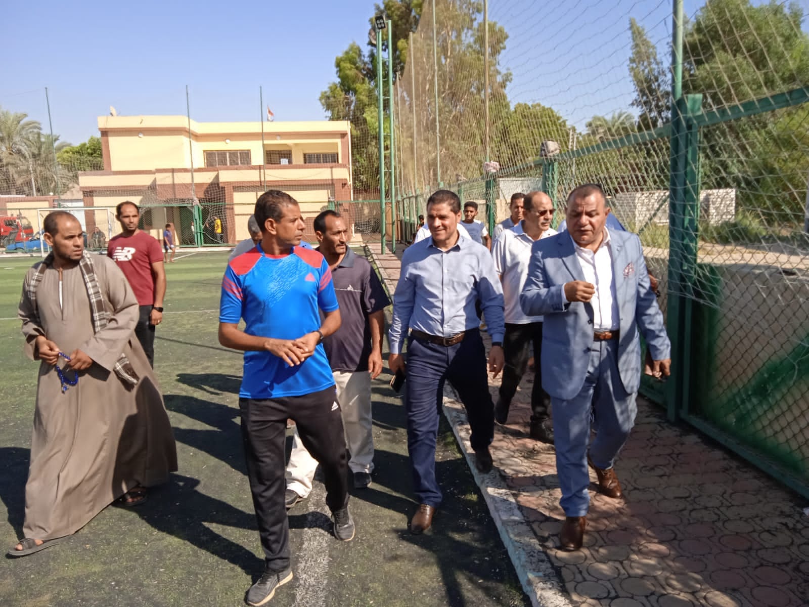 وكيل وزارة الشباب والرياضة باسيوط يتفقد مركز شباب عرب الاطاولة بإدارة الفتح