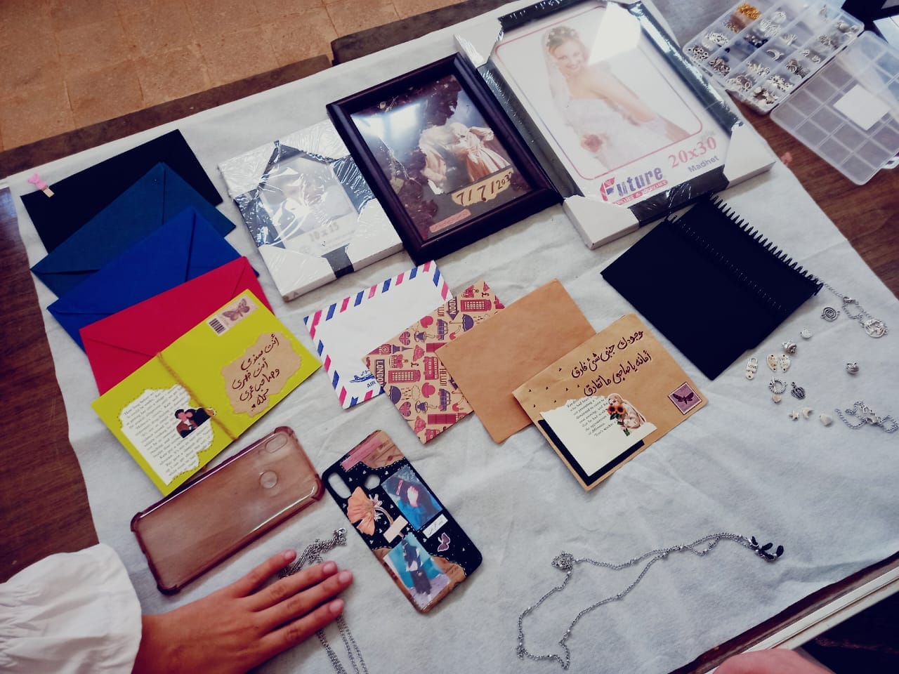 بدء فعاليات معرض تسويق منتجات الشباب الحرفية والتراثية بمركز شباب المعصرة بالوادي