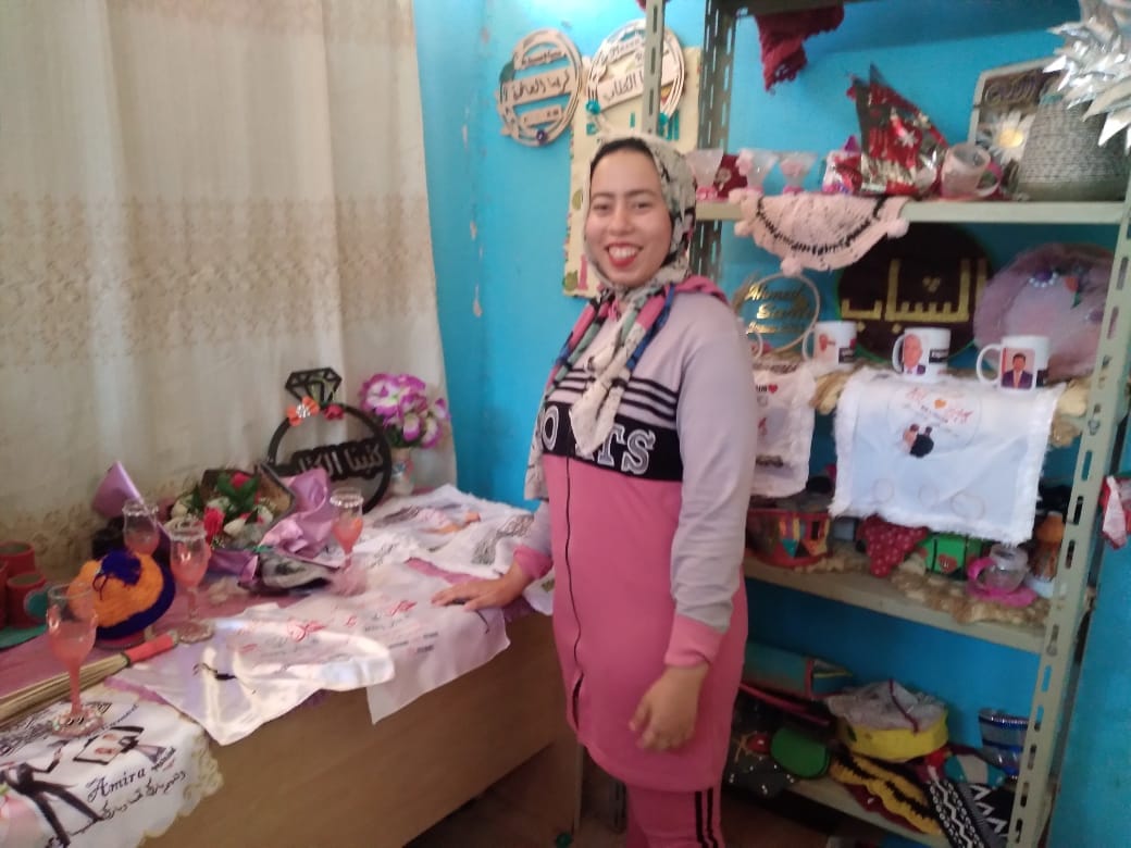 فعاليات معرض تسويق منتجات الشباب الحرفية والتراثية في مركز شباب بولاق بالخارجة